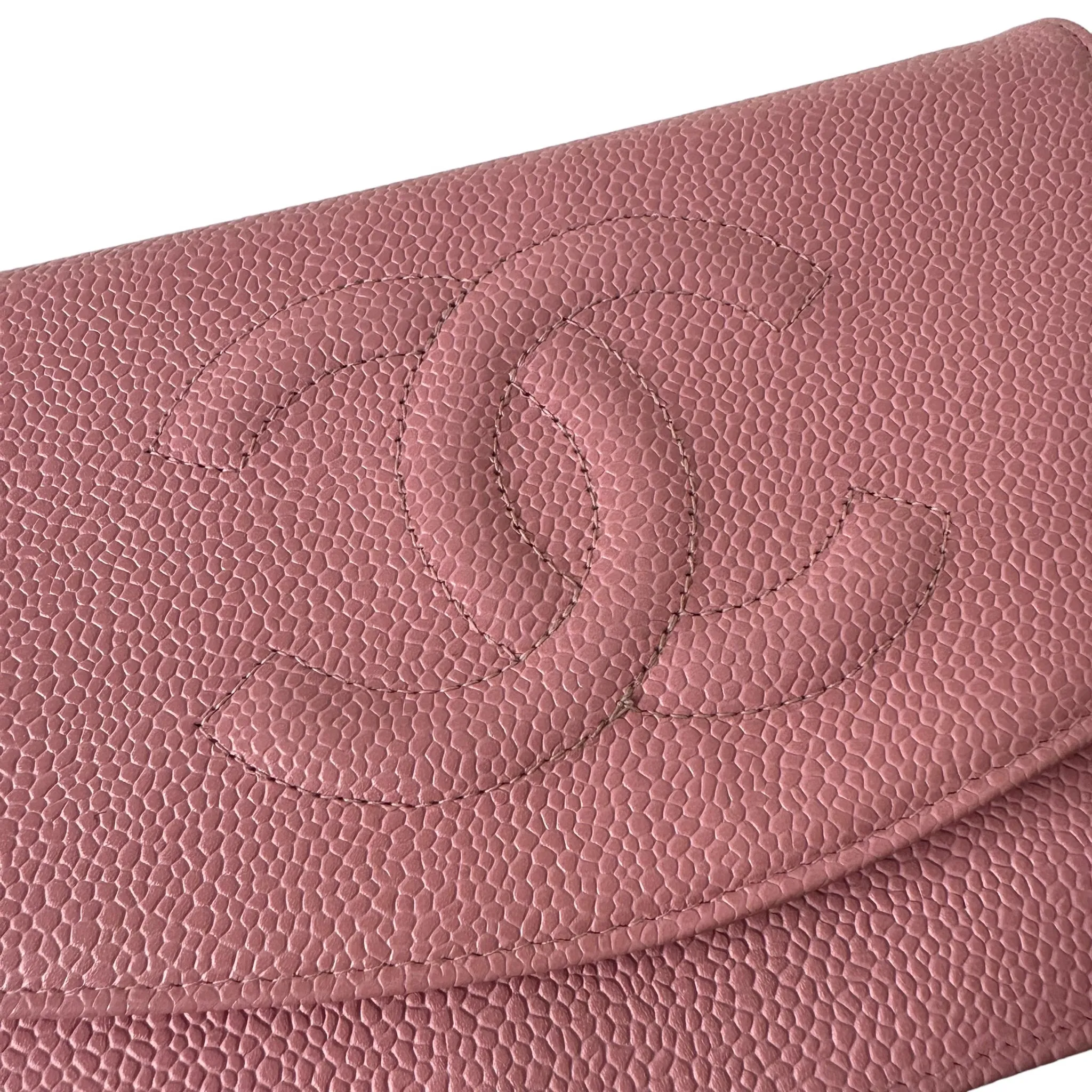 CHANEL Pink Caviar Wallet On Chain