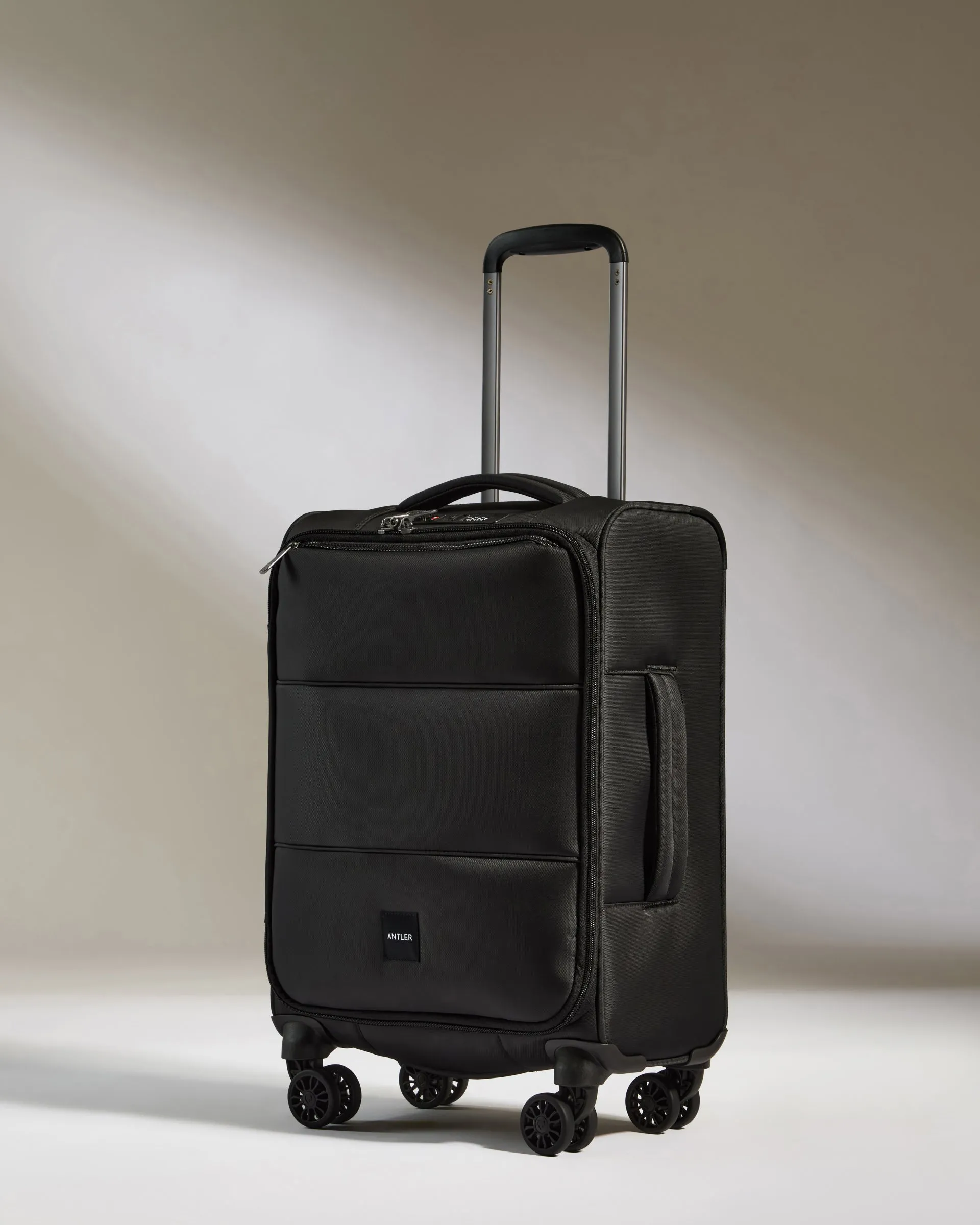 Lightest Luggage Set in Black - Soft Stripe