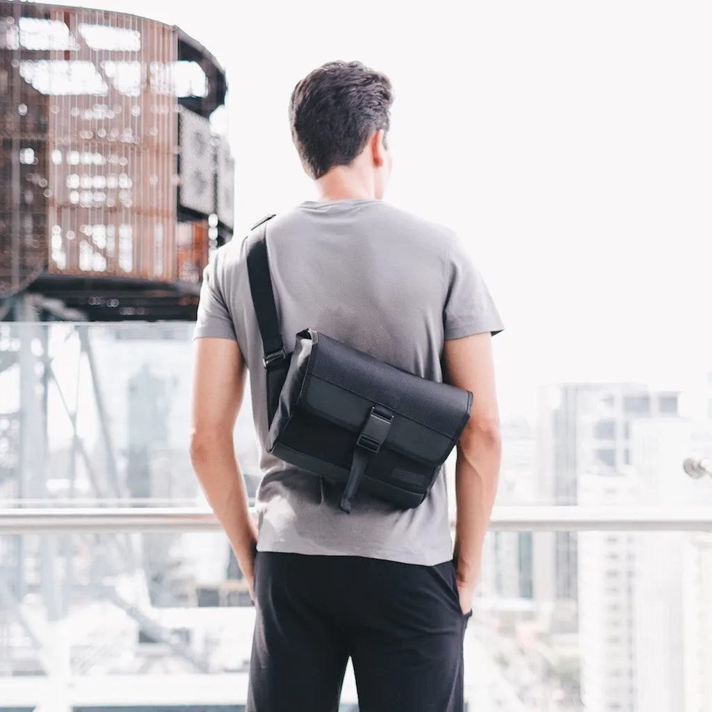 Modern Dayfarer Sling (8L)